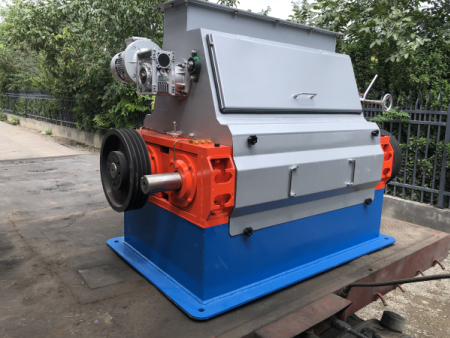 日產100噸玉米壓片機